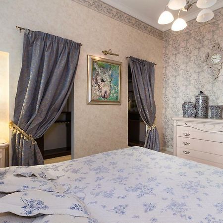 Апартаменты Royal Рига Экстерьер фото